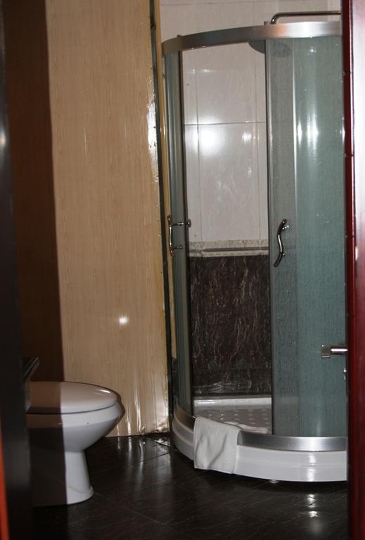 Afarensis International Hotel Addis Ababa Exteriör bild